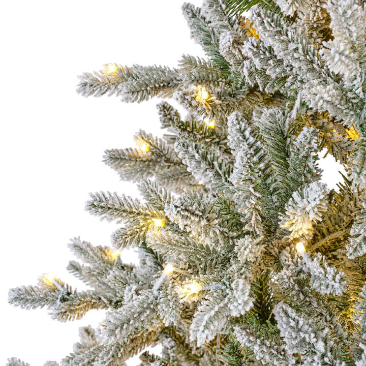 EVERLANDS Künstlicher Weihnachtsbaum Allison Kiefer beschneit LED